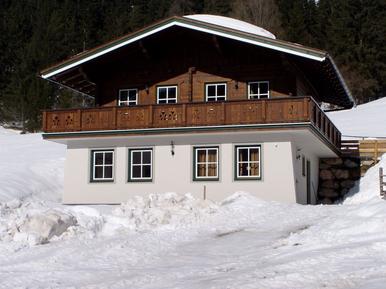 Gemütliches Ferienhaus : Region Forstau für 8 Personen