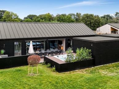 Gemütliches Ferienhaus : Region Ostjütland für 10 Personen