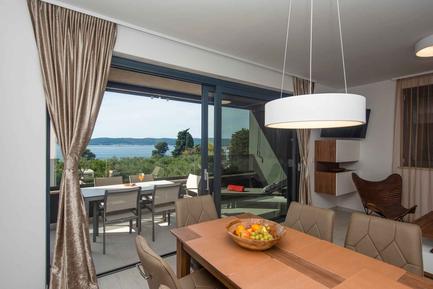  Für 6 Personen: Hübsches Apartment / Ferienwohnung in der Region Sveti Filip i Jakov