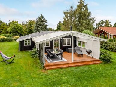Gemütliches Ferienhaus : Region Falster für 6 Personen