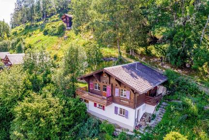 Gemütliches Ferienhaus : Region Fiesch für 7 Personen