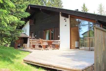 Gemütliches Ferienhaus : Region Ossiacher See für 8 Personen