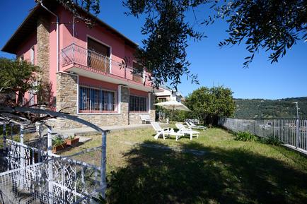  Für 4 Personen: Hübsches Apartment / Ferienwohnung in der Region Ligurien