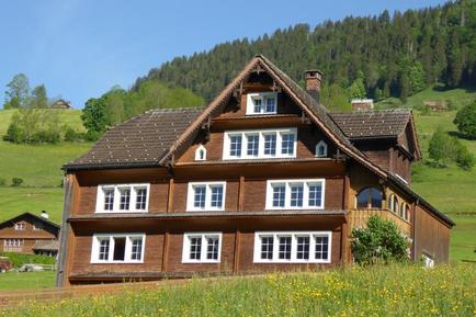 Gemütliches Ferienhaus : Region Ostschweiz für 4 Personen