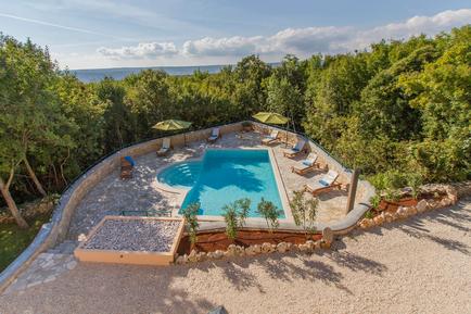 Gemütliches Ferienhaus : Region Stanišovi für 10 Personen