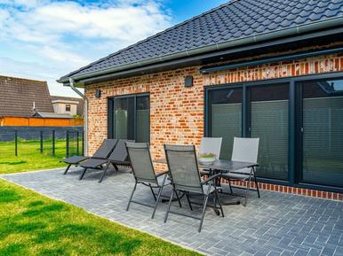 Gemütliches Ferienhaus : Region Greetsiel für 4 Personen