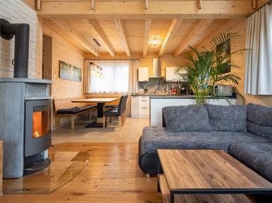 Gemütliches Ferienhaus : Region Meßstetten für 7 Personen