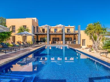 Gemütliches Ferienhaus : Region Cala Murada für 10 Personen