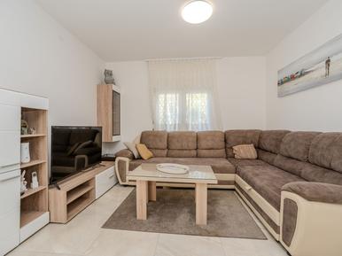  Für 2 Personen: Hübsches Apartment / Ferienwohnung in der Region Donji Karin