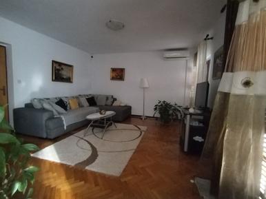  Für 6 Personen: Hübsches Apartment / Ferienwohnung in der Region Palit