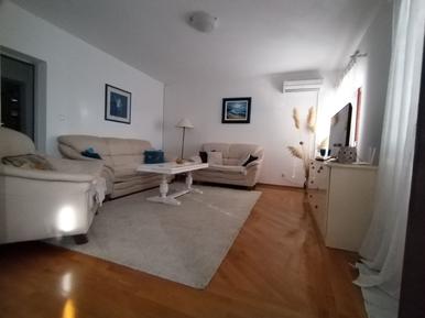  Für 6 Personen: Hübsches Apartment / Ferienwohnung in der Region Palit