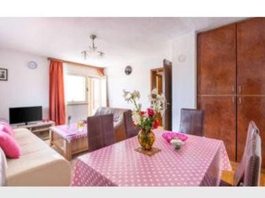  Für 5 Personen: Hübsches Apartment / Ferienwohnung in der Region Okrug Gornji