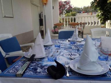  Für 9 Personen: Hübsches Apartment / Ferienwohnung in der Region Rab