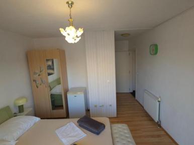 Für 2 Personen: Hübsches Apartment / Ferienwohnung in der Region Okrug Gornji