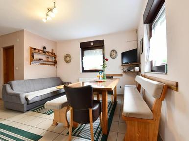 Gemütliches Ferienhaus : Region Saborsko für 9 Personen