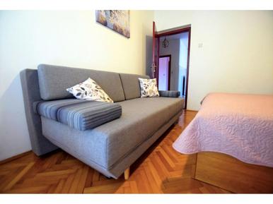  Für 4 Personen: Hübsches Apartment / Ferienwohnung in der Region Starigrad-Paklenica