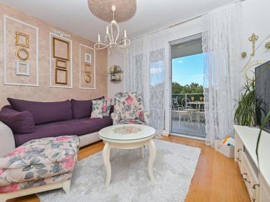  Für 5 Personen: Hübsches Apartment / Ferienwohnung in der Region Makarska