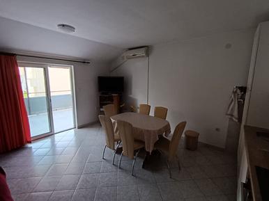  Für 5 Personen: Hübsches Apartment / Ferienwohnung in der Region Palit