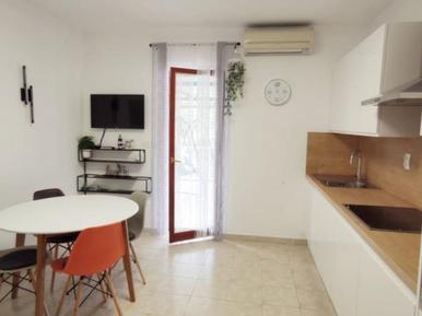  Für 5 Personen: Hübsches Apartment / Ferienwohnung in der Region Smokvica auf Korcula