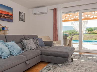 Gemütliches Ferienhaus : Region Šibenik-Knin für 9 Personen
