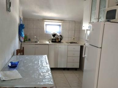  Für 4 Personen: Hübsches Apartment / Ferienwohnung in der Region Supetar