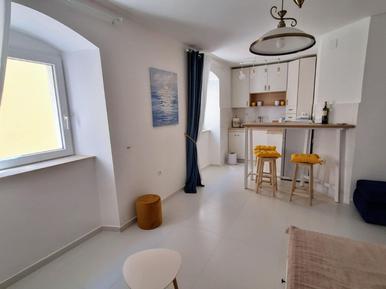  Für 4 Personen: Hübsches Apartment / Ferienwohnung in der Region Senj