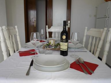  Für 4 Personen: Hübsches Apartment / Ferienwohnung in der Region Dugi Rat