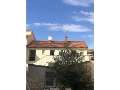 Gemütliches Ferienhaus : Region Porec für 4 Personen