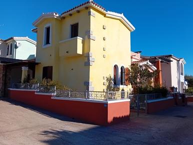 Gemütliches Ferienhaus : Region Sardinien für 5 Personen