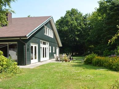 Gemütliches Ferienhaus : Region Zeeland für 10 Personen