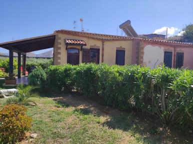 Gemütliches Ferienhaus : Region Balestrate für 6 Personen