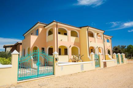  Für 9 Personen: Hübsches Apartment / Ferienwohnung in der Region Orosei