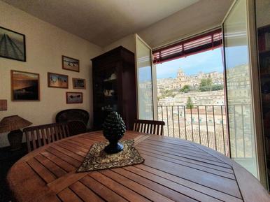 Gemütliches Ferienhaus : Region Modica für 3 Personen