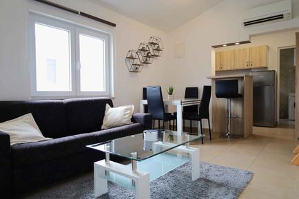  Für 4 Personen: Hübsches Apartment / Ferienwohnung in der Region Finida