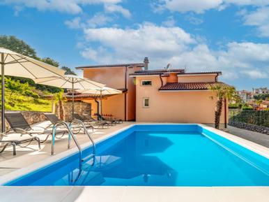 Gemütliches Ferienhaus : Region Rukavac für 9 Personen