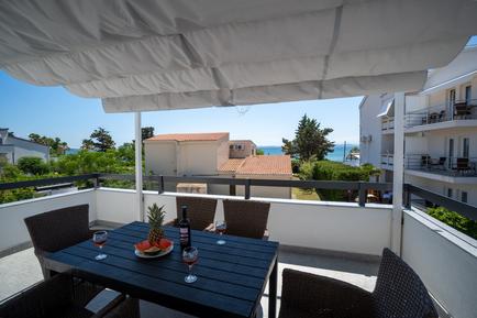 Gemütliches Ferienhaus : Region Vir für 5 Personen