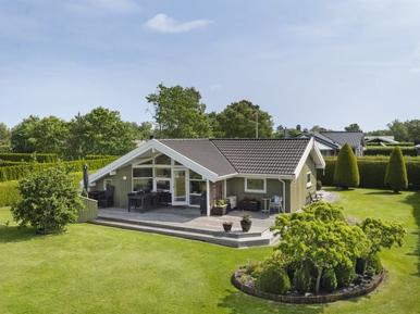 Gemütliches Ferienhaus : Region Ostjütland für 8 Personen