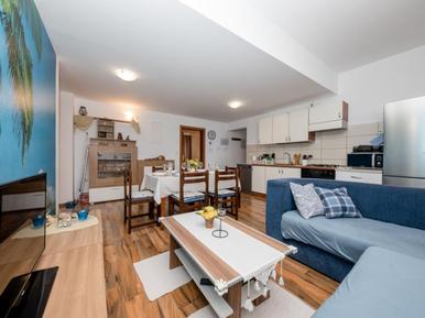  Für 7 Personen: Hübsches Apartment / Ferienwohnung in der Region Mundanije