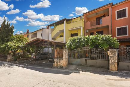 Gemütliches Ferienhaus : Region Rovinj für 2 Personen