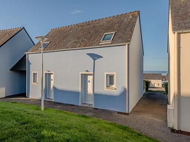 Gemütliches Ferienhaus : Region Saint-Nic für 4 Personen