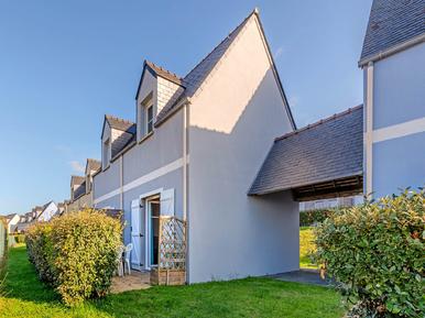 Gemütliches Ferienhaus : Region Saint-Nic für 4 Personen