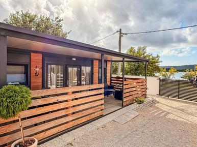 Gemütliches Ferienhaus : Region Turanj für 4 Personen