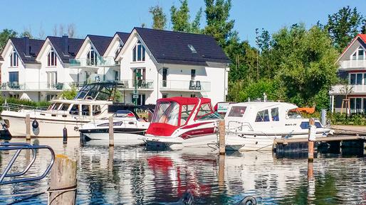 Gemütliches Ferienhaus : Region Plau am See für 12 Personen