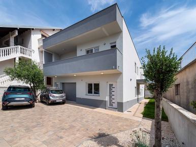  Für 4 Personen: Hübsches Apartment / Ferienwohnung in der Region Zadar