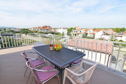  Für 5 Personen: Hübsches Apartment / Ferienwohnung in der Region Srima