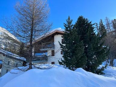  Für 4 Personen: Hübsches Apartment / Ferienwohnung in der Region La Punt-Chamues-Ch