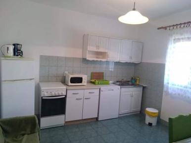  Für 5 Personen: Hübsches Apartment / Ferienwohnung in der Region Rab