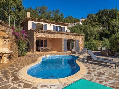 Gemütliches Ferienhaus : Region Rayol-Canadel-sur-Mer für 8 Personen