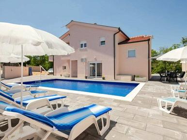 Gemütliches Ferienhaus : Region Gornji Vinjani für 10 Personen