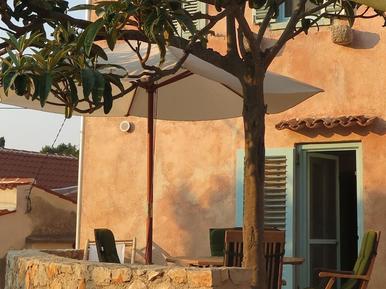 Gemütliches Ferienhaus : Region Mali Losinj für 3 Personen